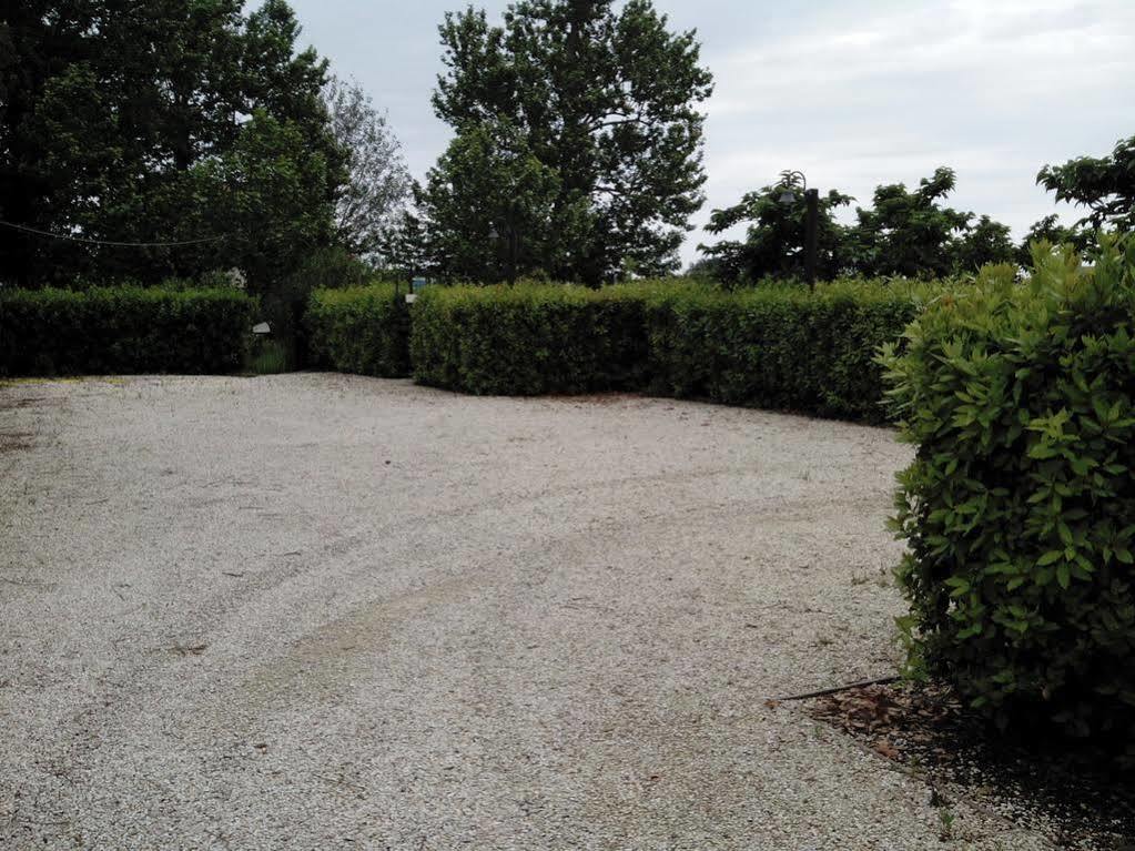 Agriturismo La Fonte di San Girio Affittacamere Potenza Picena Esterno foto